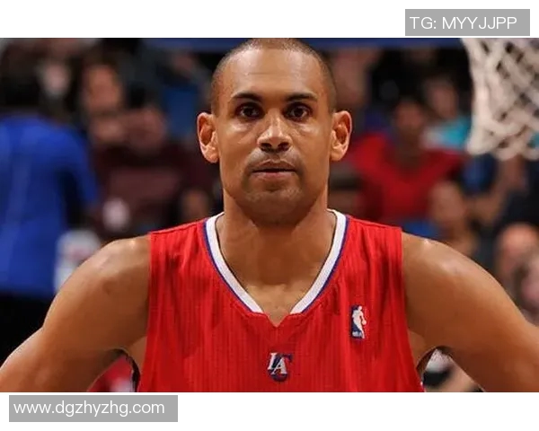 超帅黑人足球明星的魅力与成就揭示了运动与时尚的完美结合